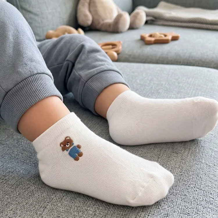 جوراب پسرانه گلدوزی تدی پنبه ای